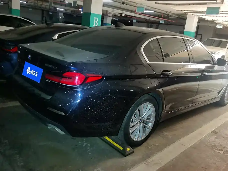 BMW 5 Series — миниатюра 3