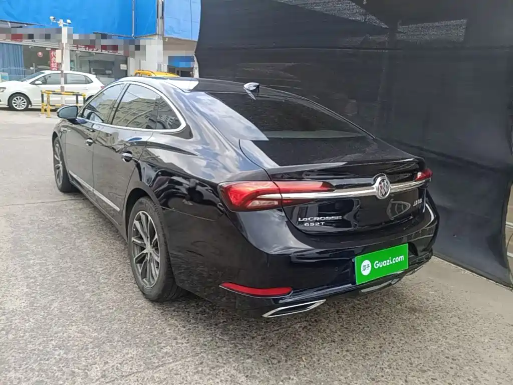 Buick LaCrosse — миниатюра 5