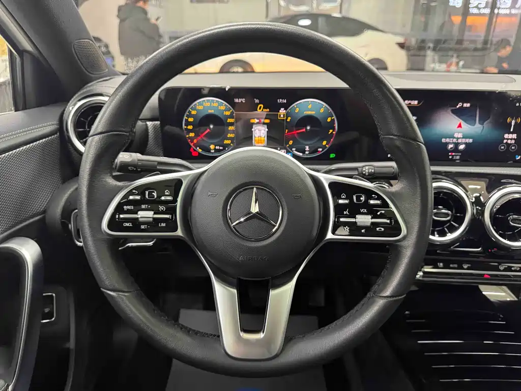 MERCEDES-BENZ A CLASS