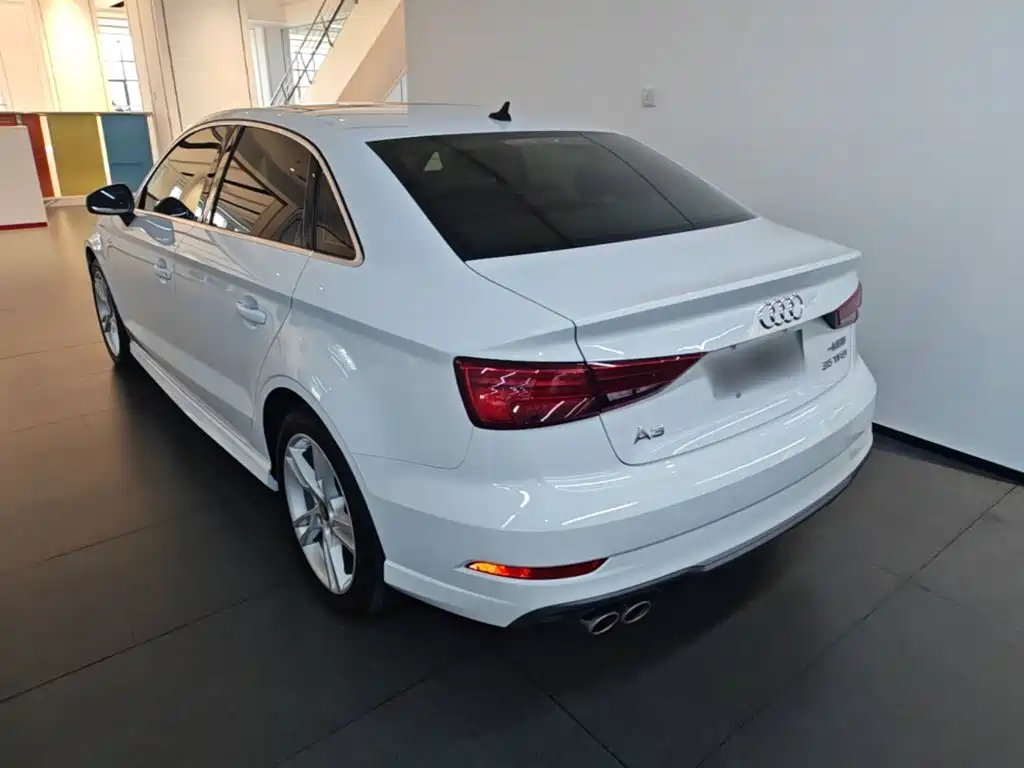 Audi A3 — миниатюра 5