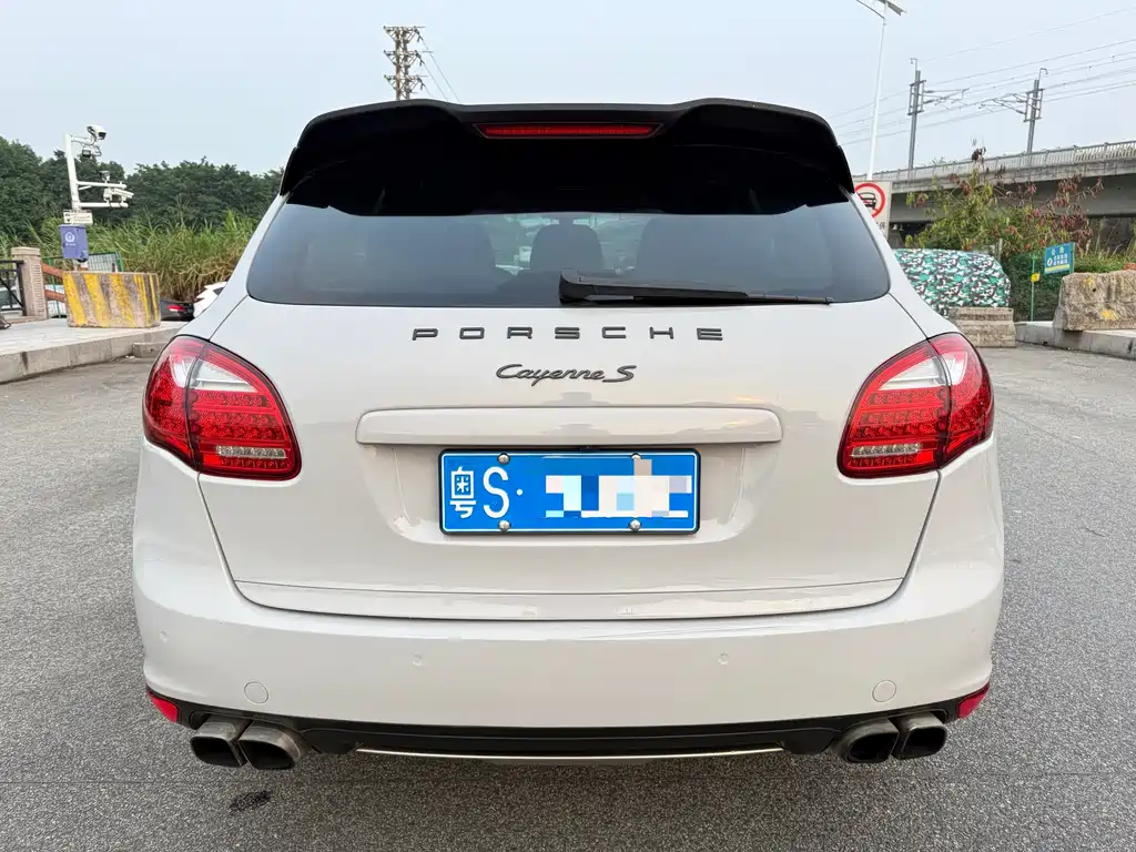 Porsche Cayenne 2011 Cayenne 3.0T
