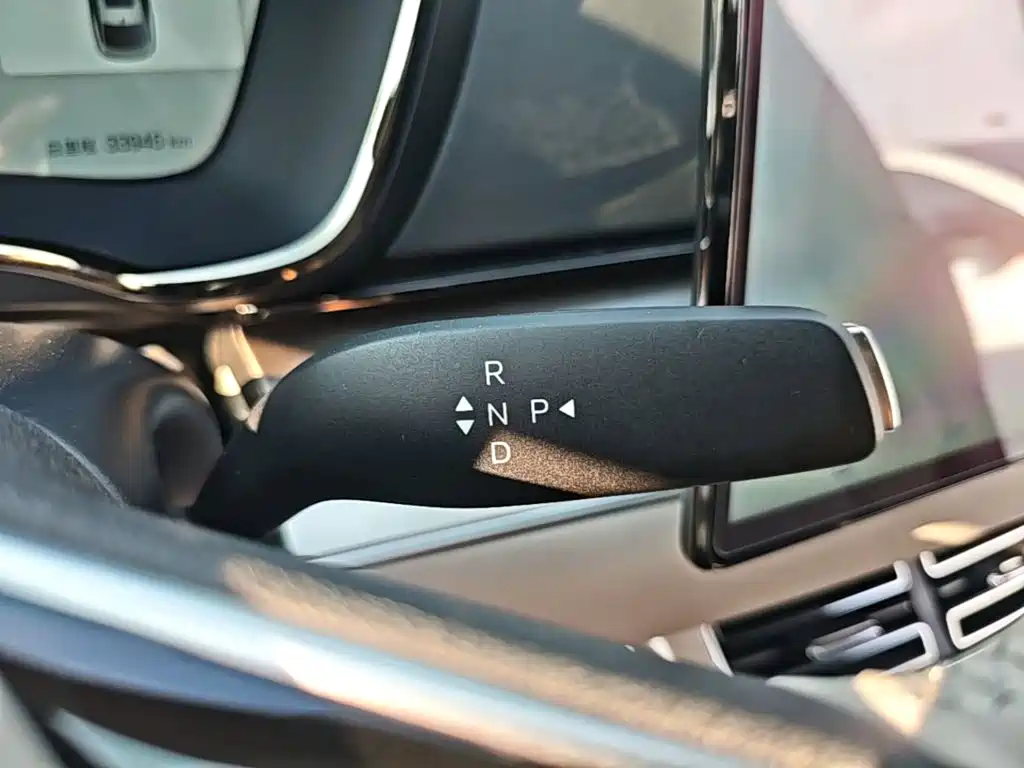 BYD Han — миниатюра 14