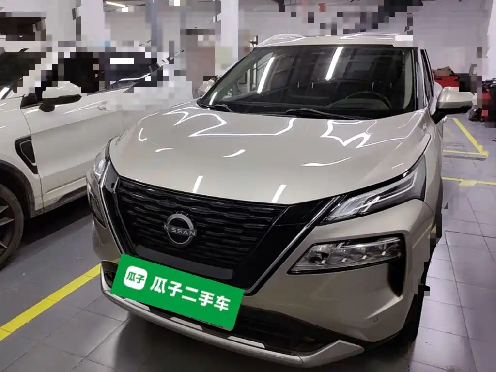 Nissan X-Trail — миниатюра 3