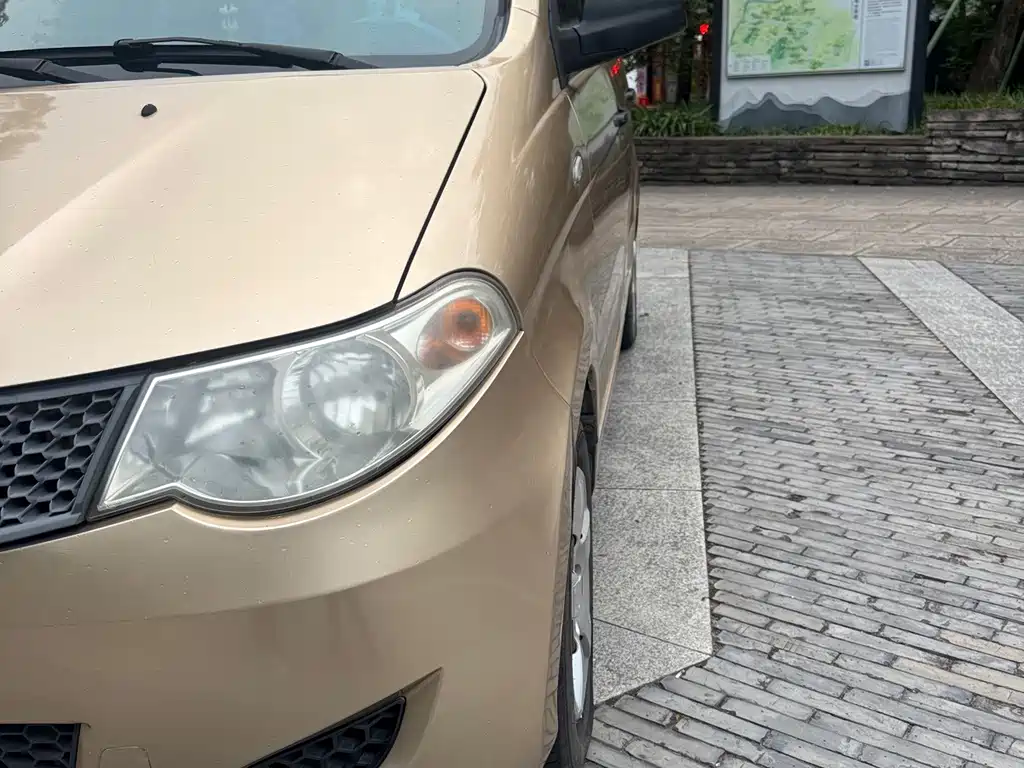 Wuling Hongguang — миниатюра 10