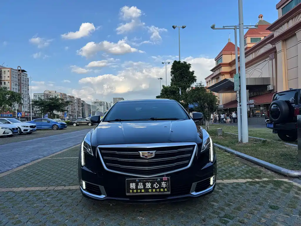Cadillac XTS — миниатюра 2