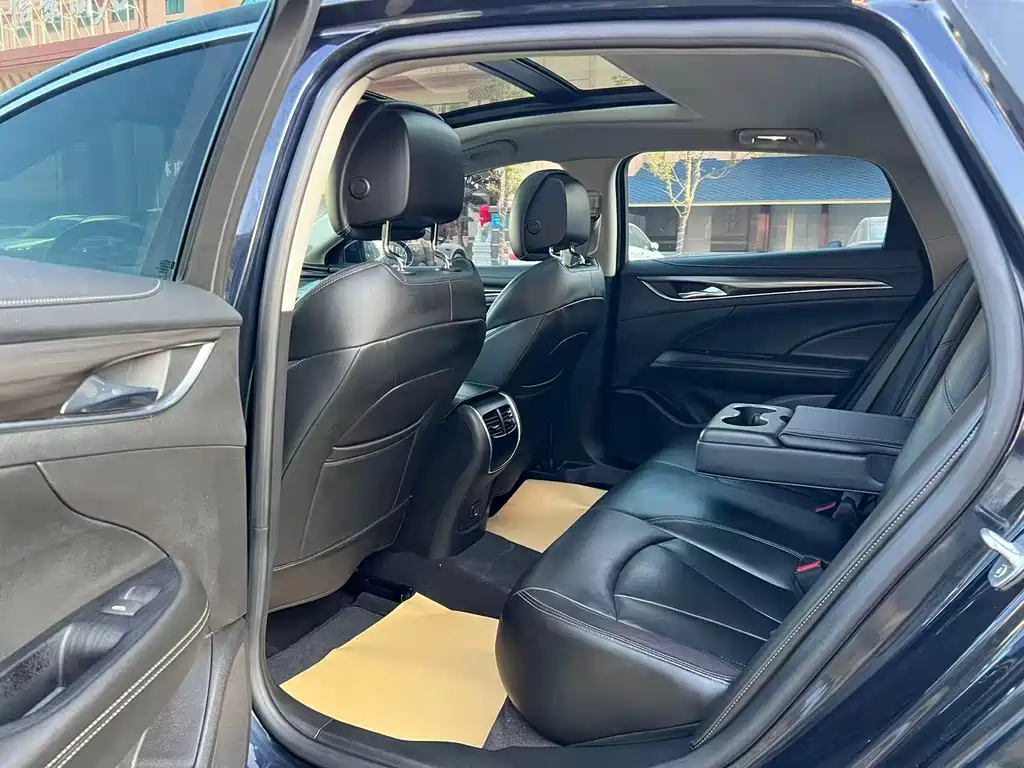 Buick LaCrosse 2020 652T Luxury