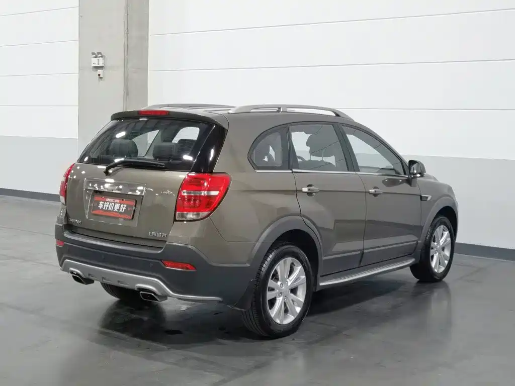Chevrolet Captiva — миниатюра 2