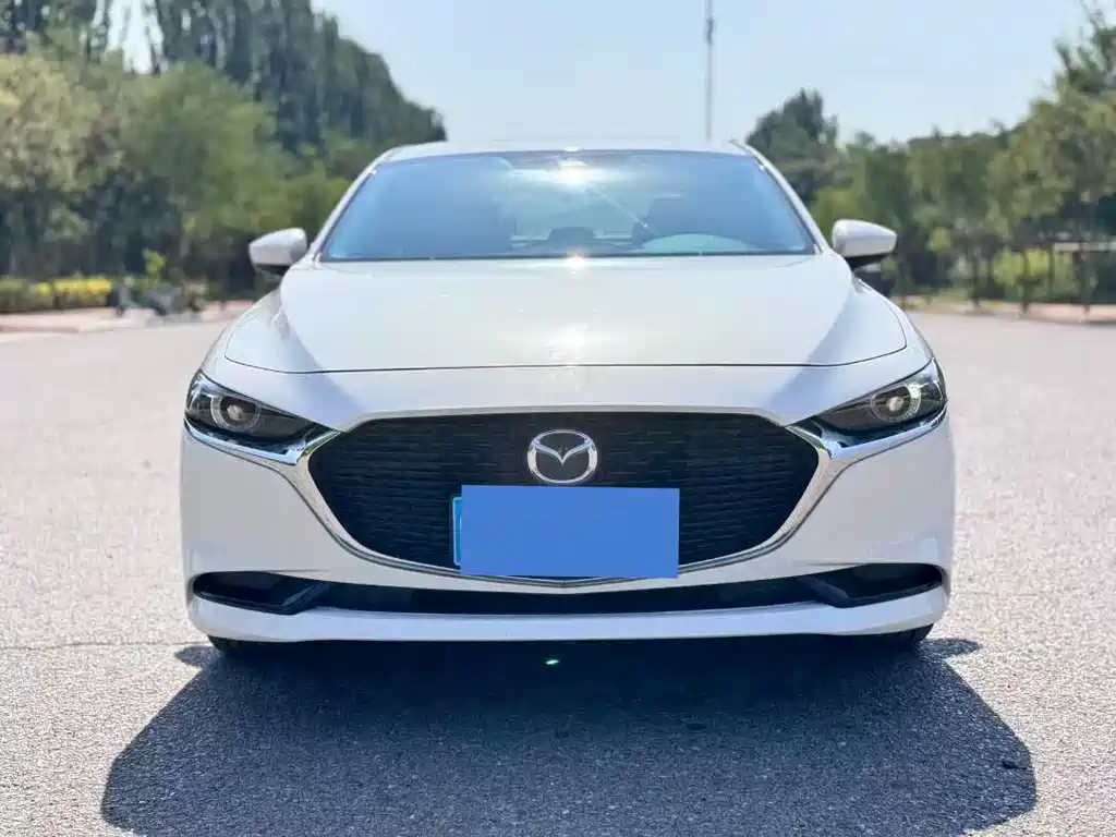 Mazda 3 Axela — миниатюра 2