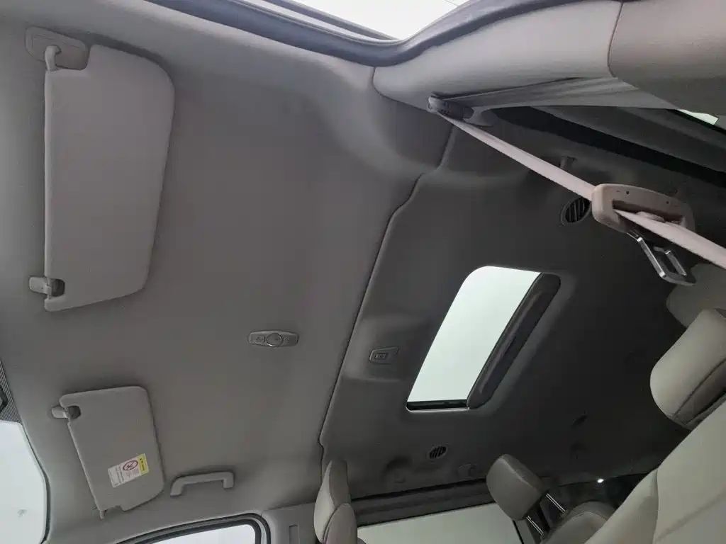 Ford Tourneo — миниатюра 14