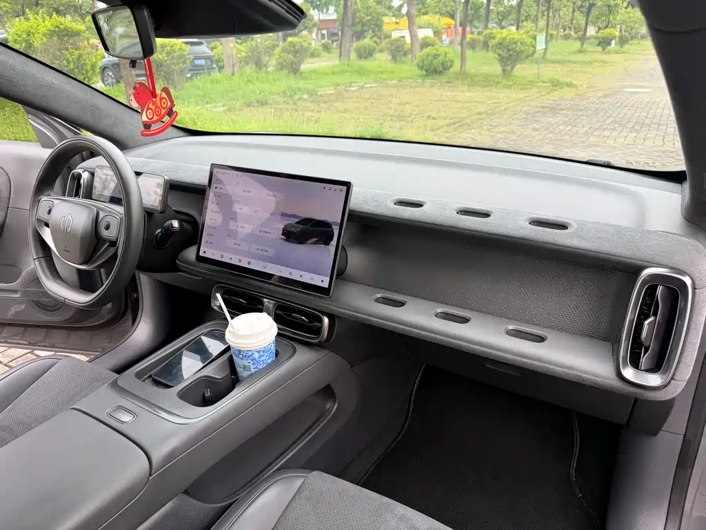 Leapmotor Ноль Лафа5 — миниатюра 17