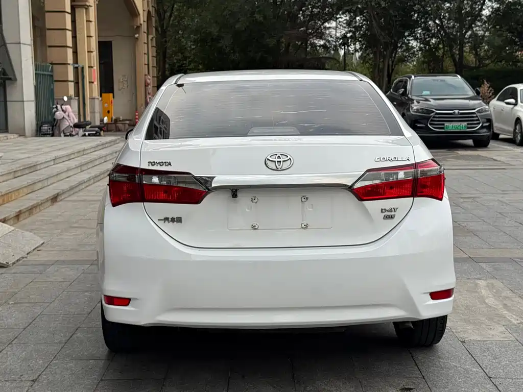 Toyota Corolla — миниатюра 5