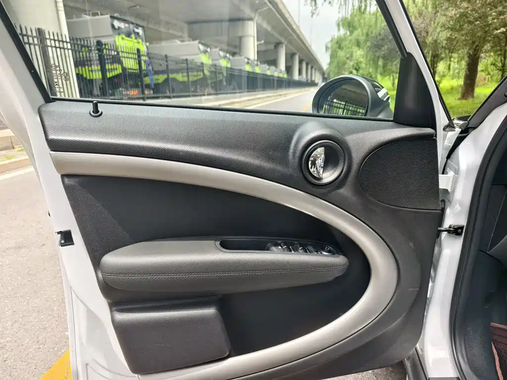 Mini Countryman 2014 1.6T COOPER ALL4 Fun