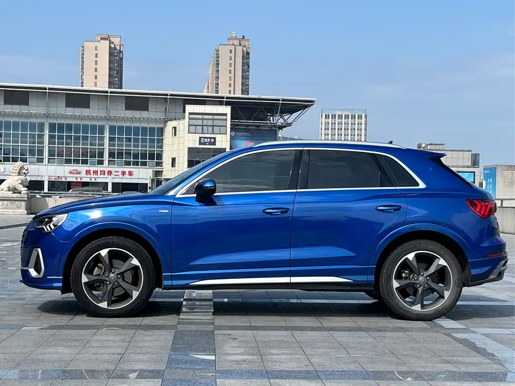 Audi Q3 2019 40 TFSI Fashion
