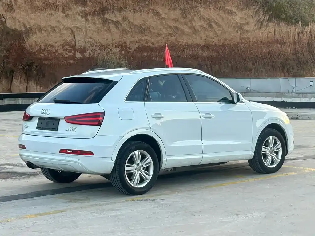 Audi Q3 — миниатюра 7
