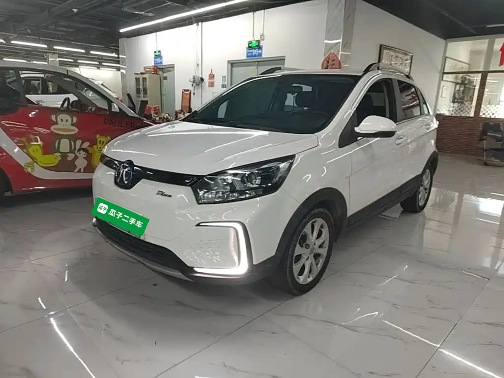 BAIC New Energy EC5 — миниатюра 2