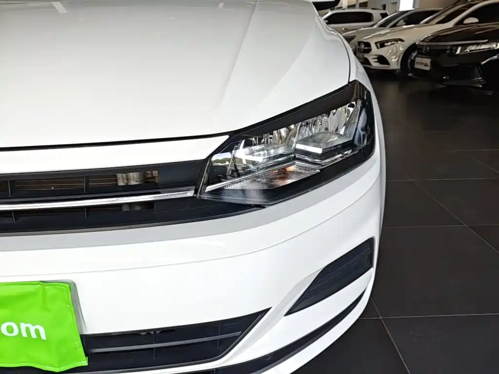 Volkswagen Polo — миниатюра 24
