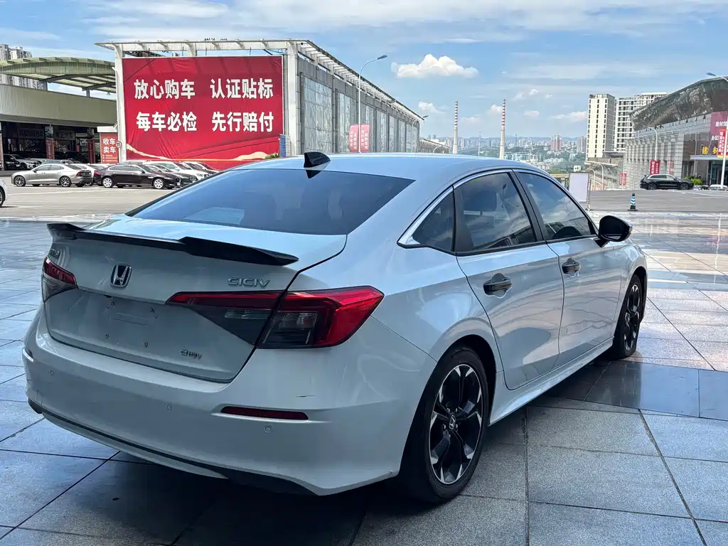 Honda Civic — миниатюра 5