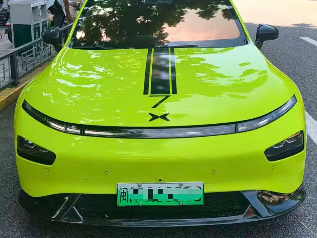 XPeng P7 — миниатюра 2