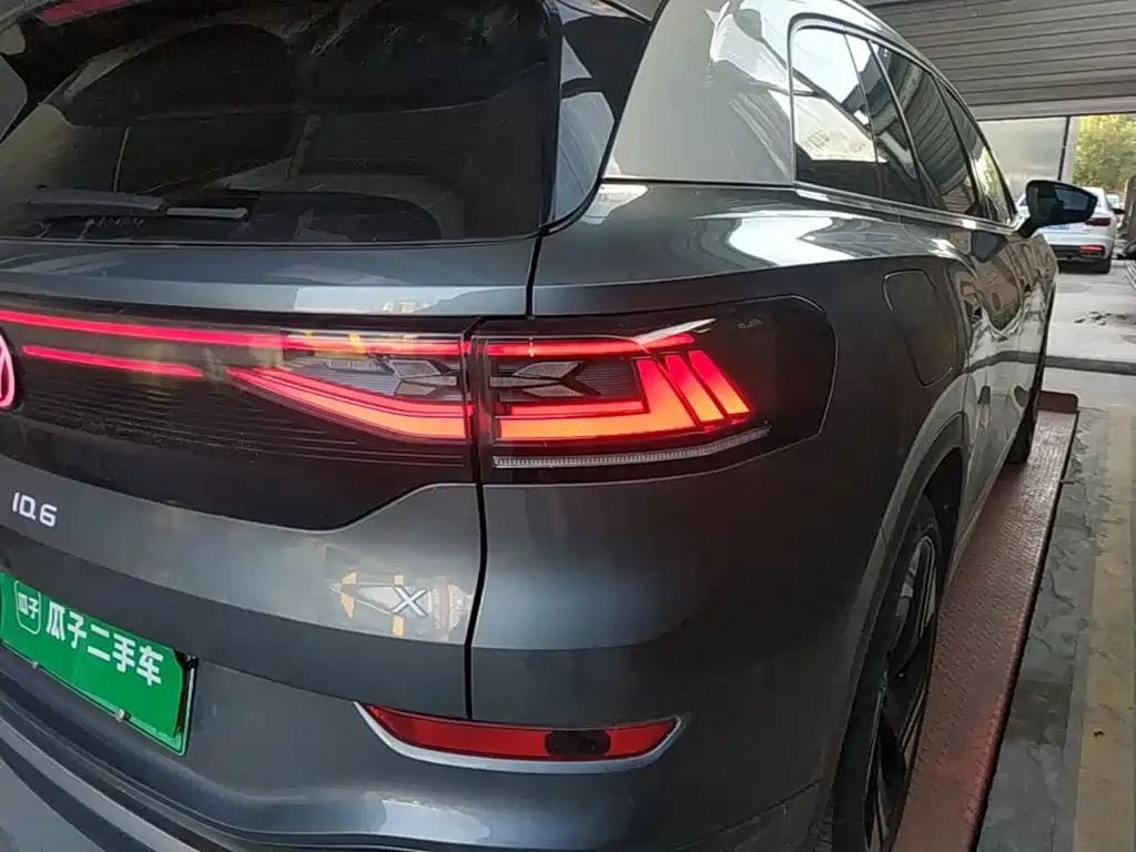 Volkswagen ID.6 X — миниатюра 8
