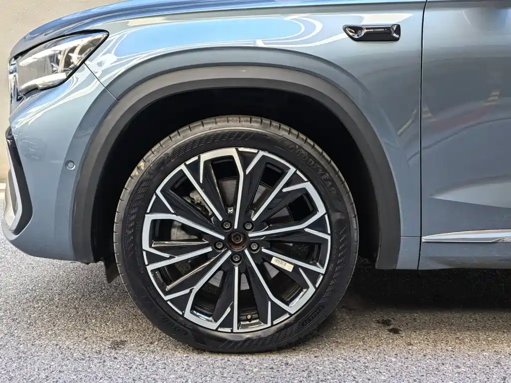 Geely Xingyue L — миниатюра 6