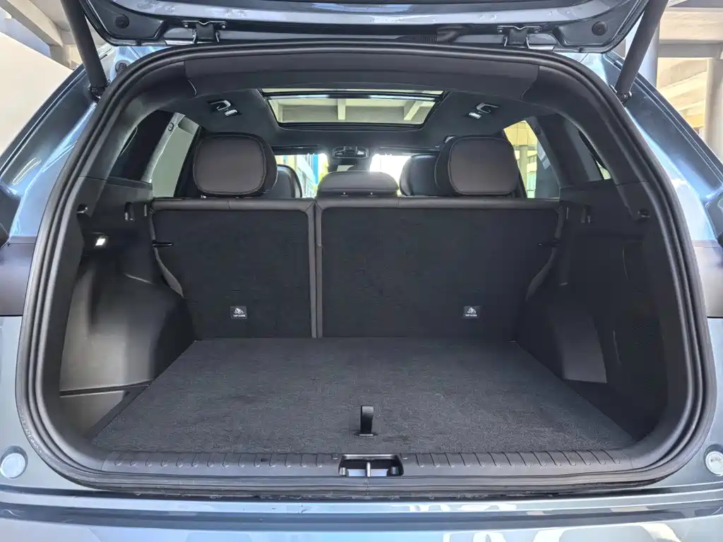 Geely Xingyue L — миниатюра 8