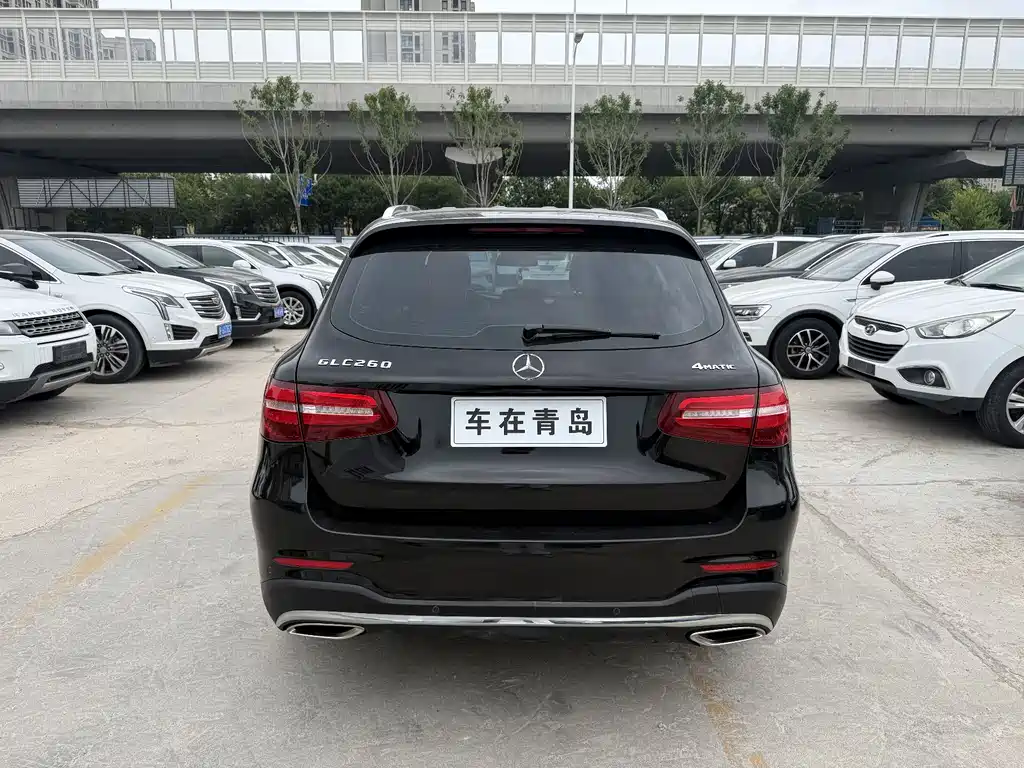 Mercedes-Benz GLC 2018 GLC 260 4MATIC Luxury