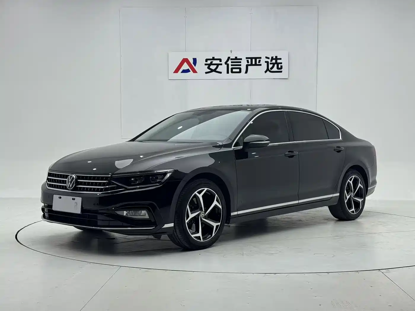 迈腾 2023款 200万辆纪念版 280TSI DSG领先型 2024
