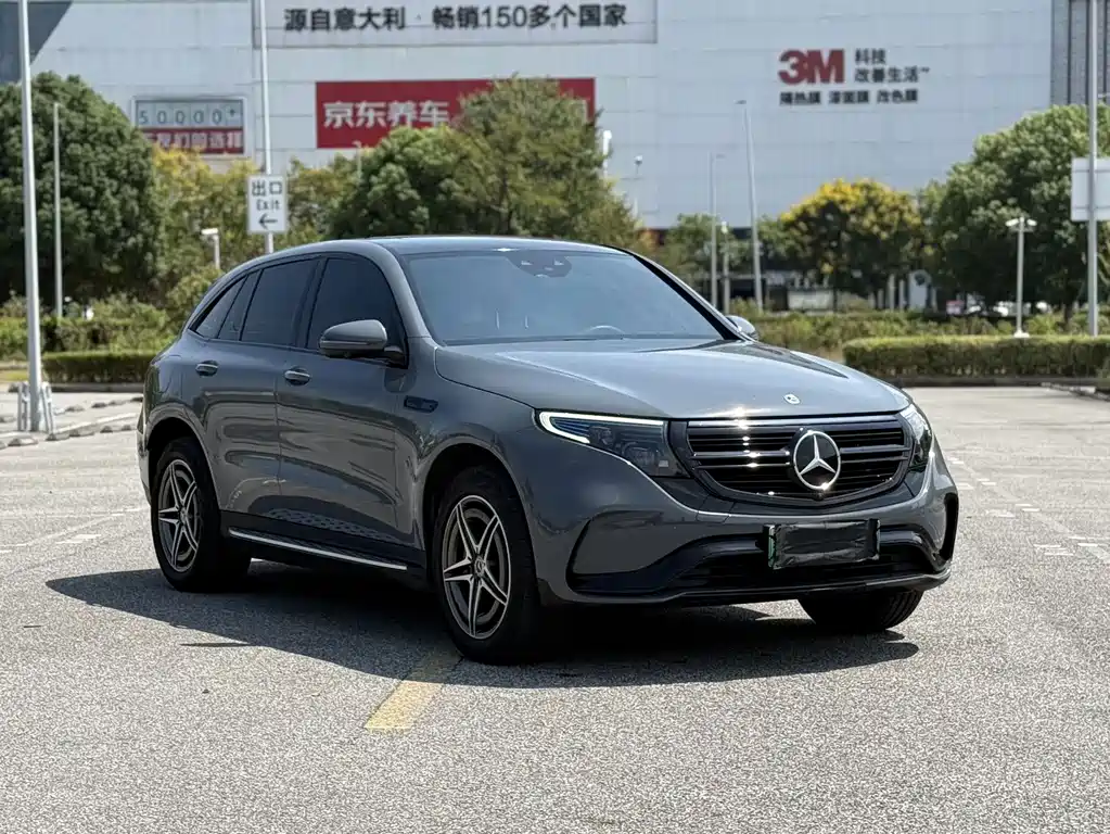 Mercedes-Benz EQC — миниатюра 4
