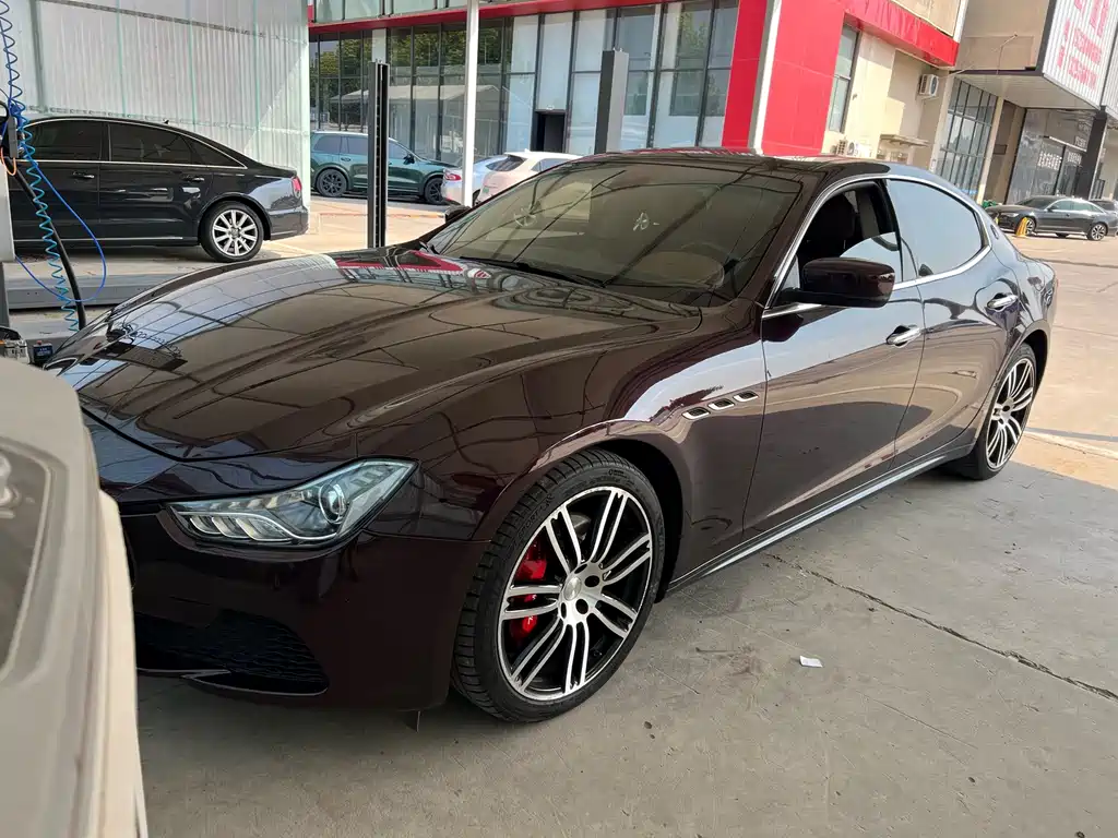 Maserati Ghibli