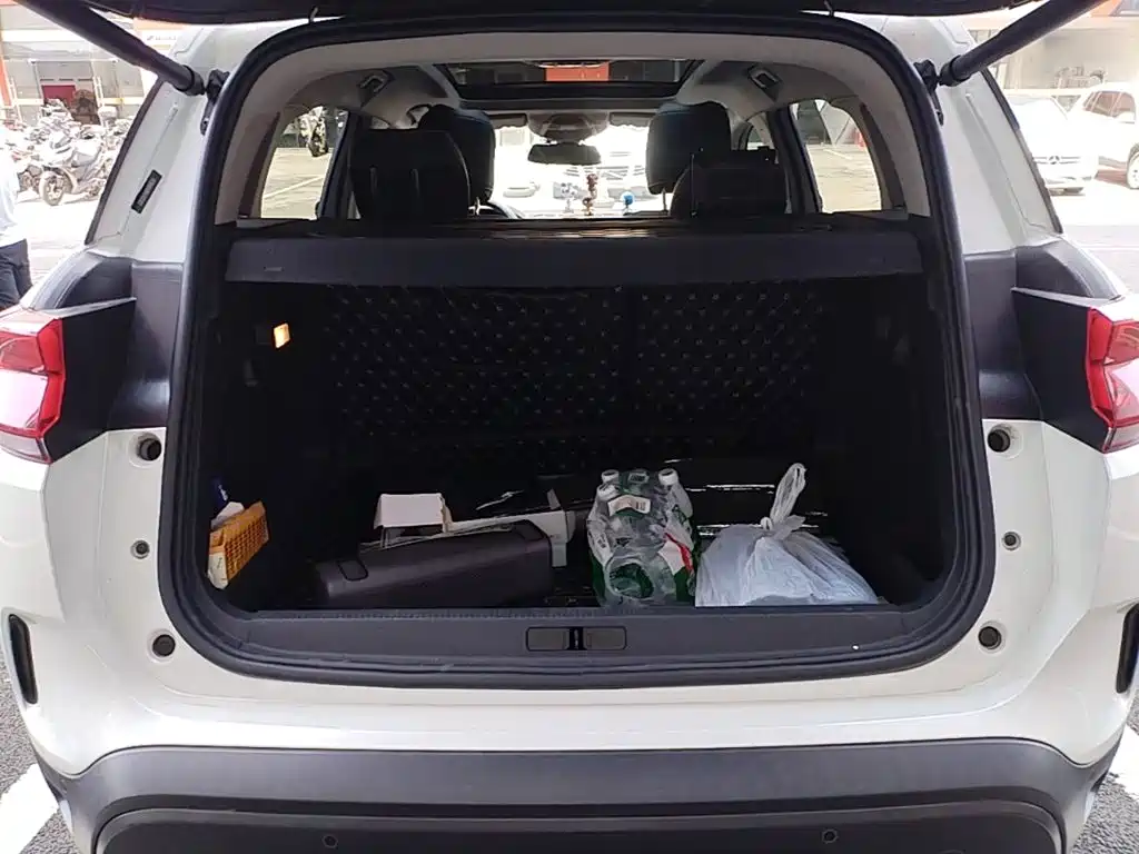Citroen C5 AIRCROSS — миниатюра 19