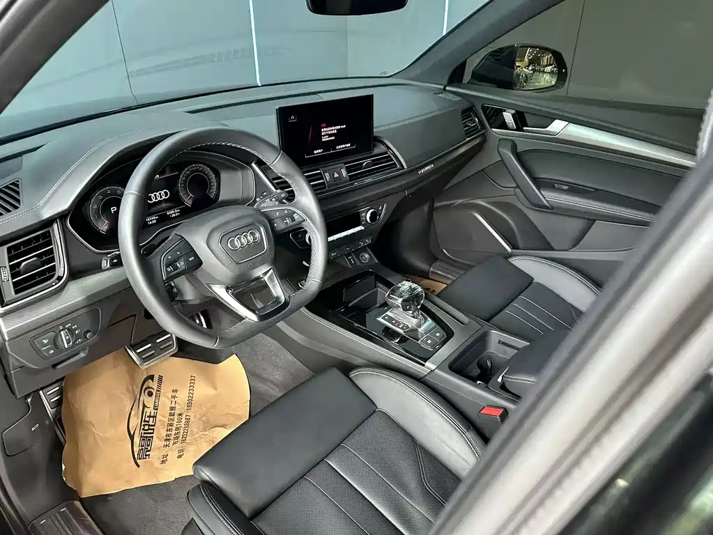 Audi Q5L — миниатюра 11