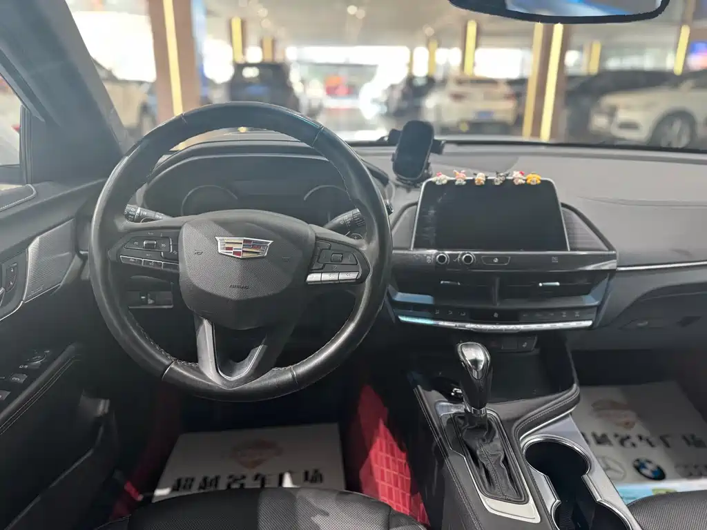 Cadillac CT4 — миниатюра 9