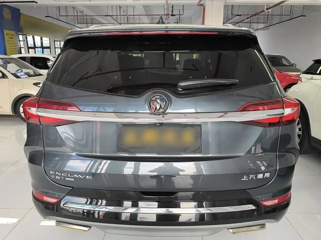 Buick Enclave — миниатюра 6