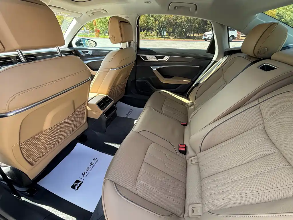 Audi A6L — миниатюра 5