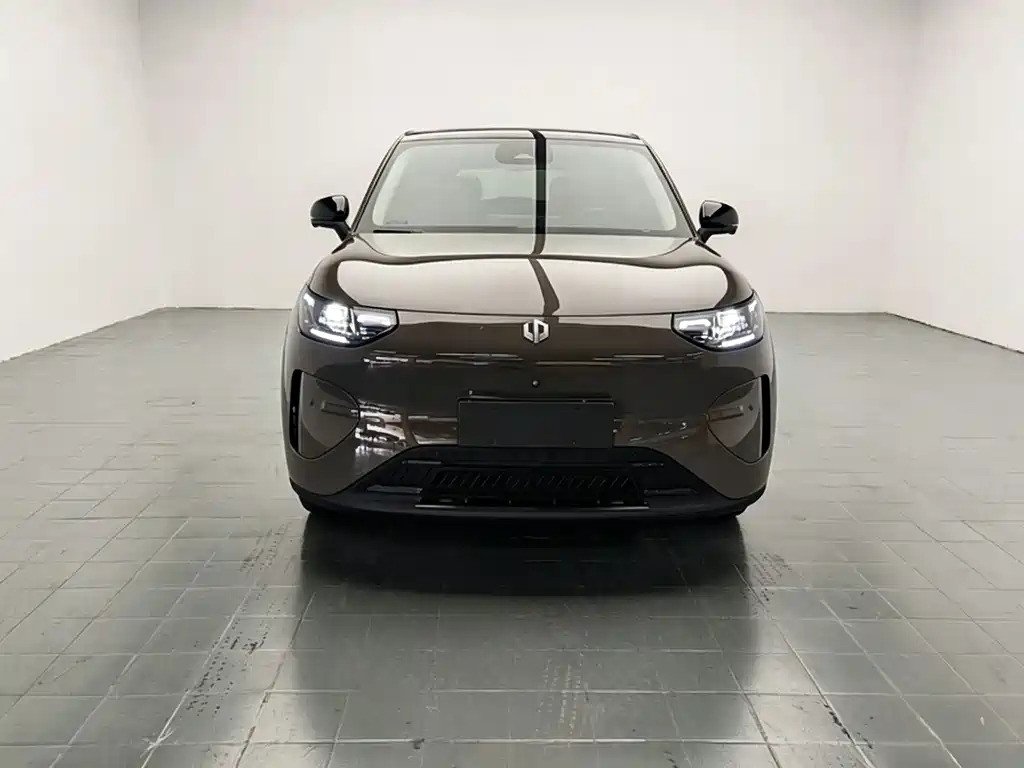 Leapmotor Leapmotor A10 — миниатюра 2