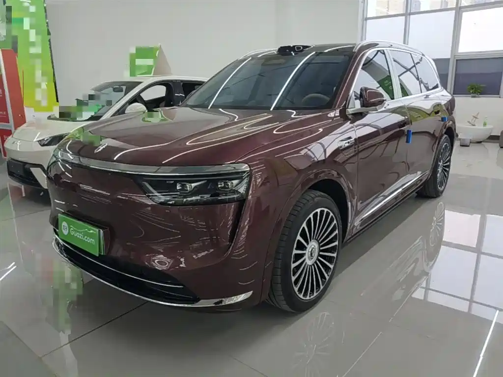 Aito M8 2025 Max+ 53.4kWh 6 мест (192 ）