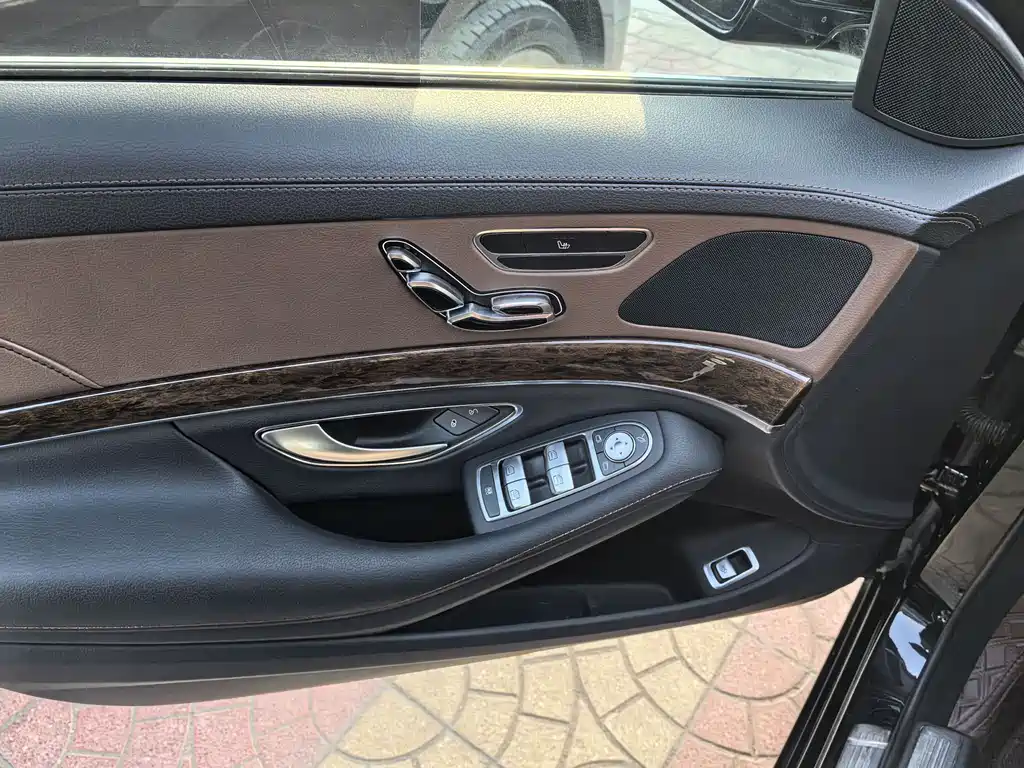 MERCEDES-BENZ S CLASS