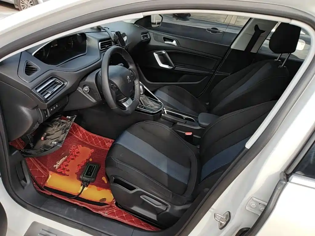 Peugeot 308 — миниатюра 15
