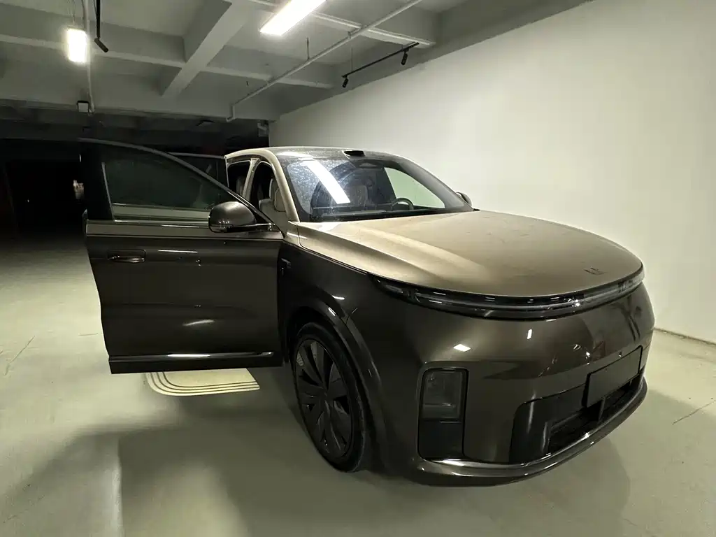 Li Auto Li L9 — миниатюра 3