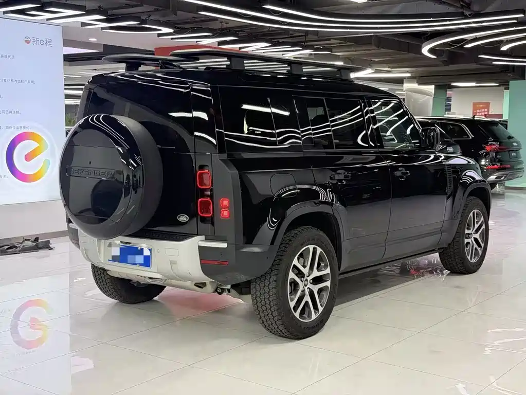 Land Rover Land Rover Defender 2025 110 3.0T P400