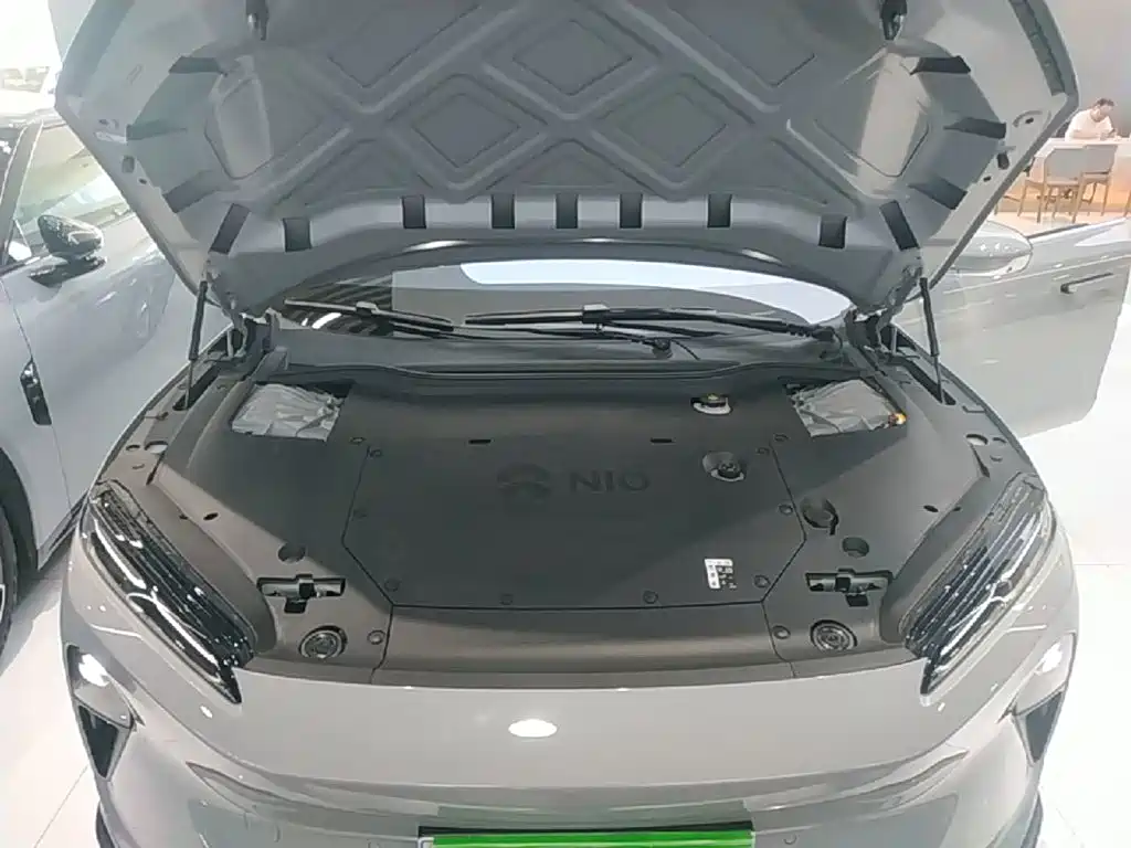 NIO ET5T — миниатюра 20
