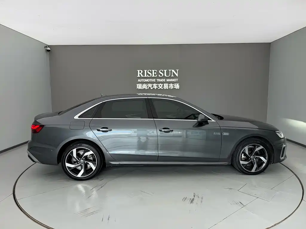 Audi A4L — миниатюра 5