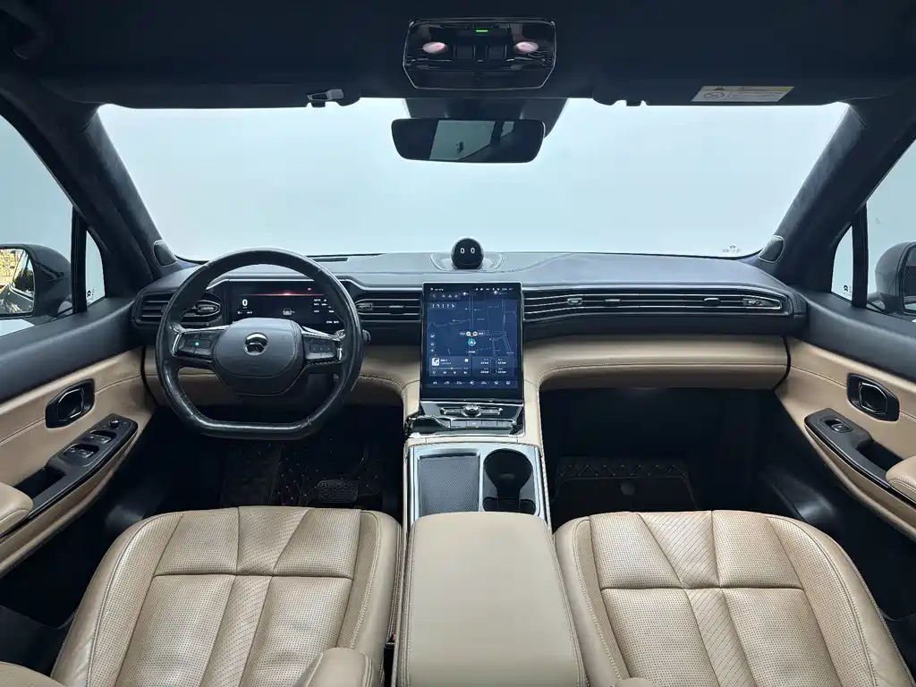 NIO ES8 — миниатюра 15