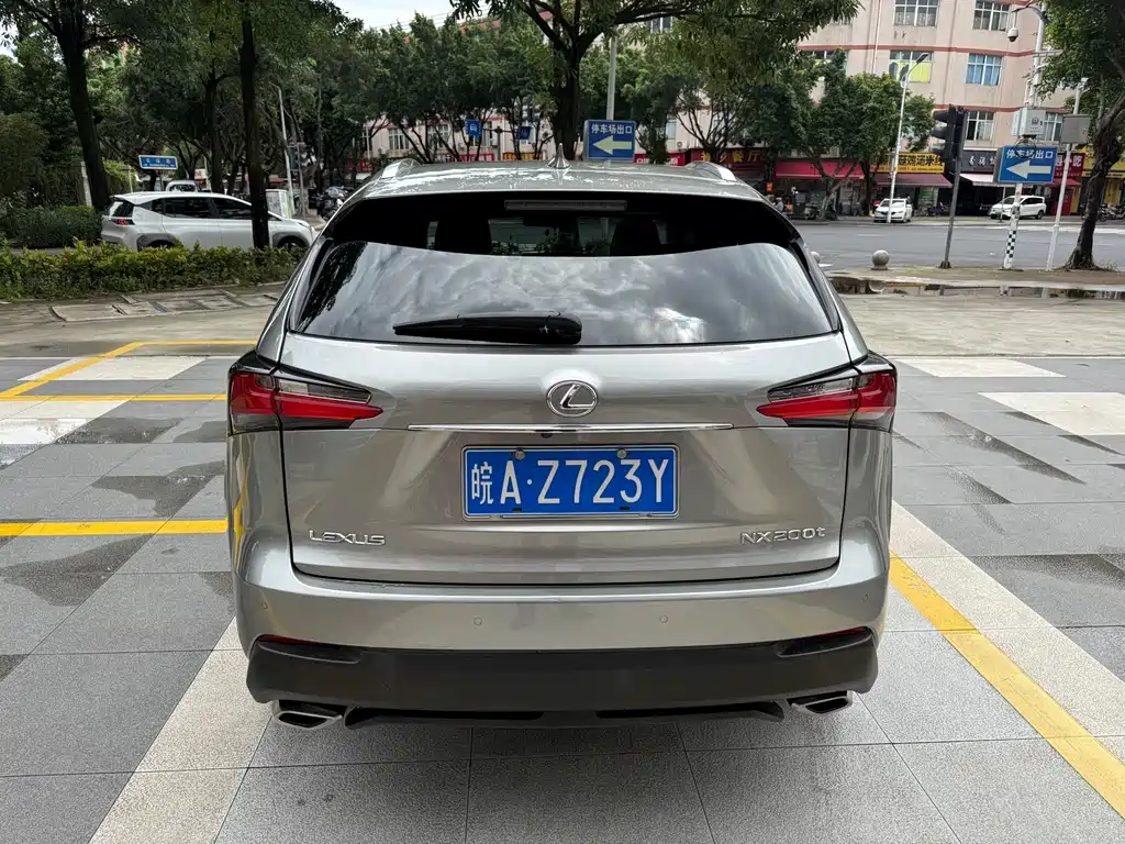 Lexus NX — миниатюра 5