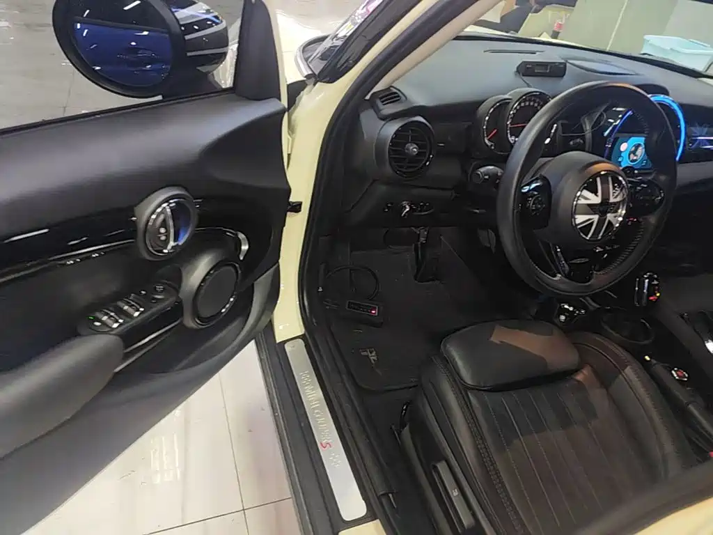 MINI Mini — миниатюра 16