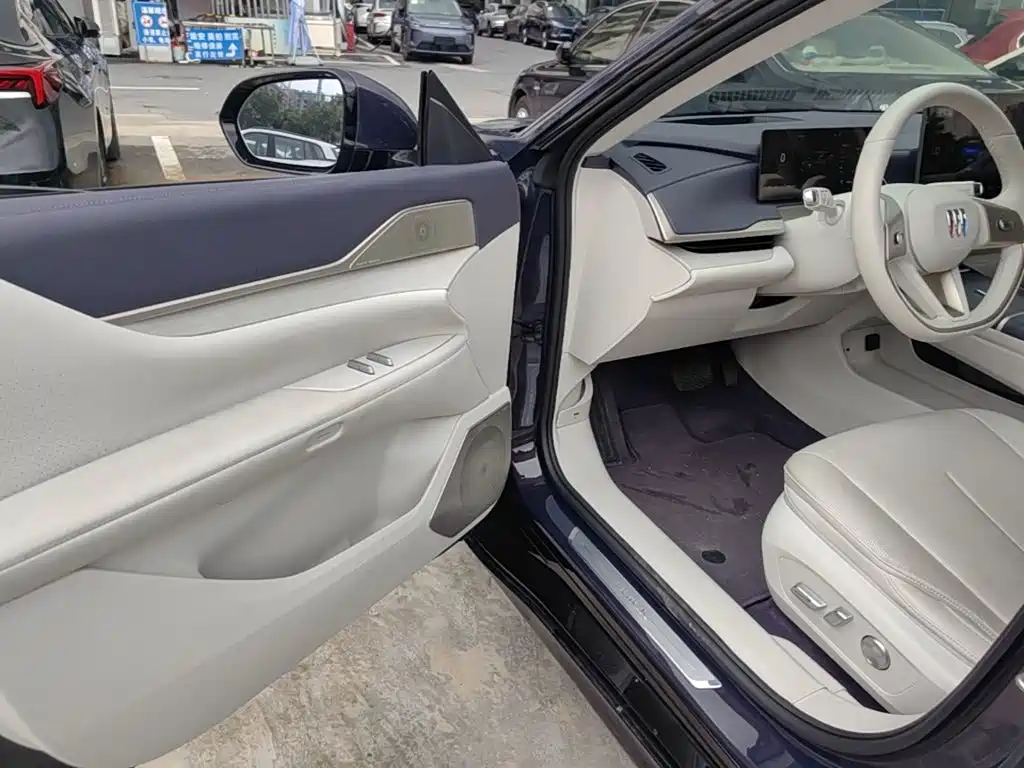 Buick Electra L7 — миниатюра 16