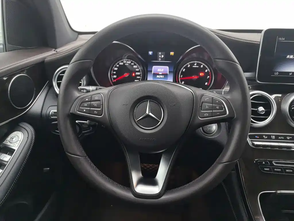 Mercedes-Benz GLC — миниатюра 11