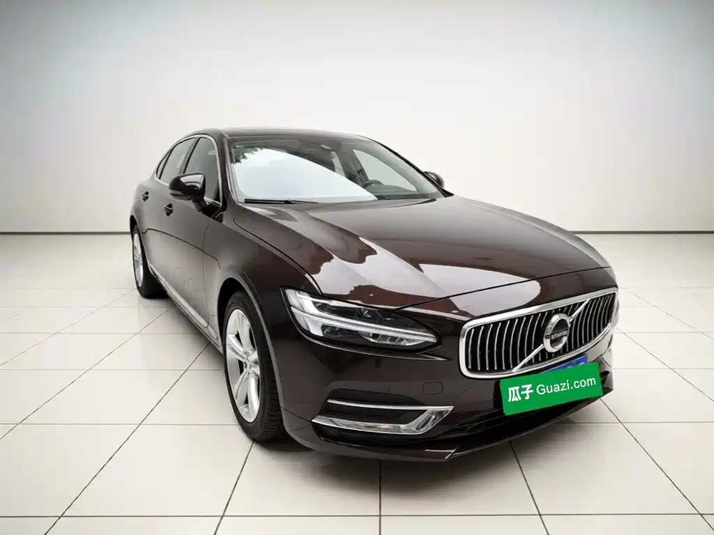 Volvo S90 — миниатюра 3