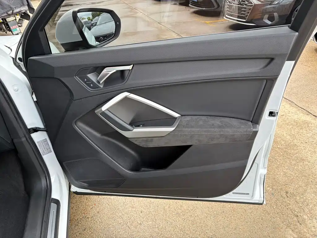 Audi Q3 — миниатюра 19
