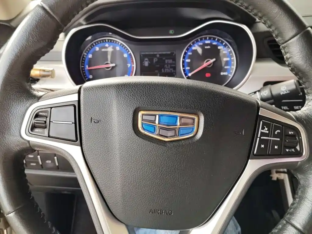Geely Vision — миниатюра 3
